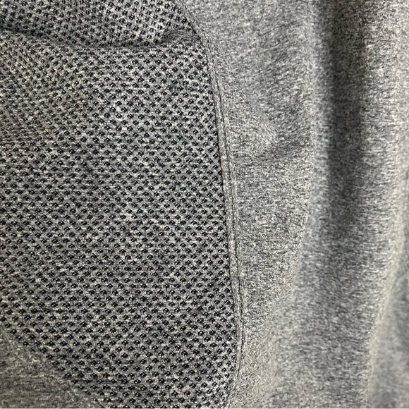 Zella Gray Round Neck Long Sleeves W/Thumbholes Plain/Mesh Looking Pattern - Picture 8 of 11